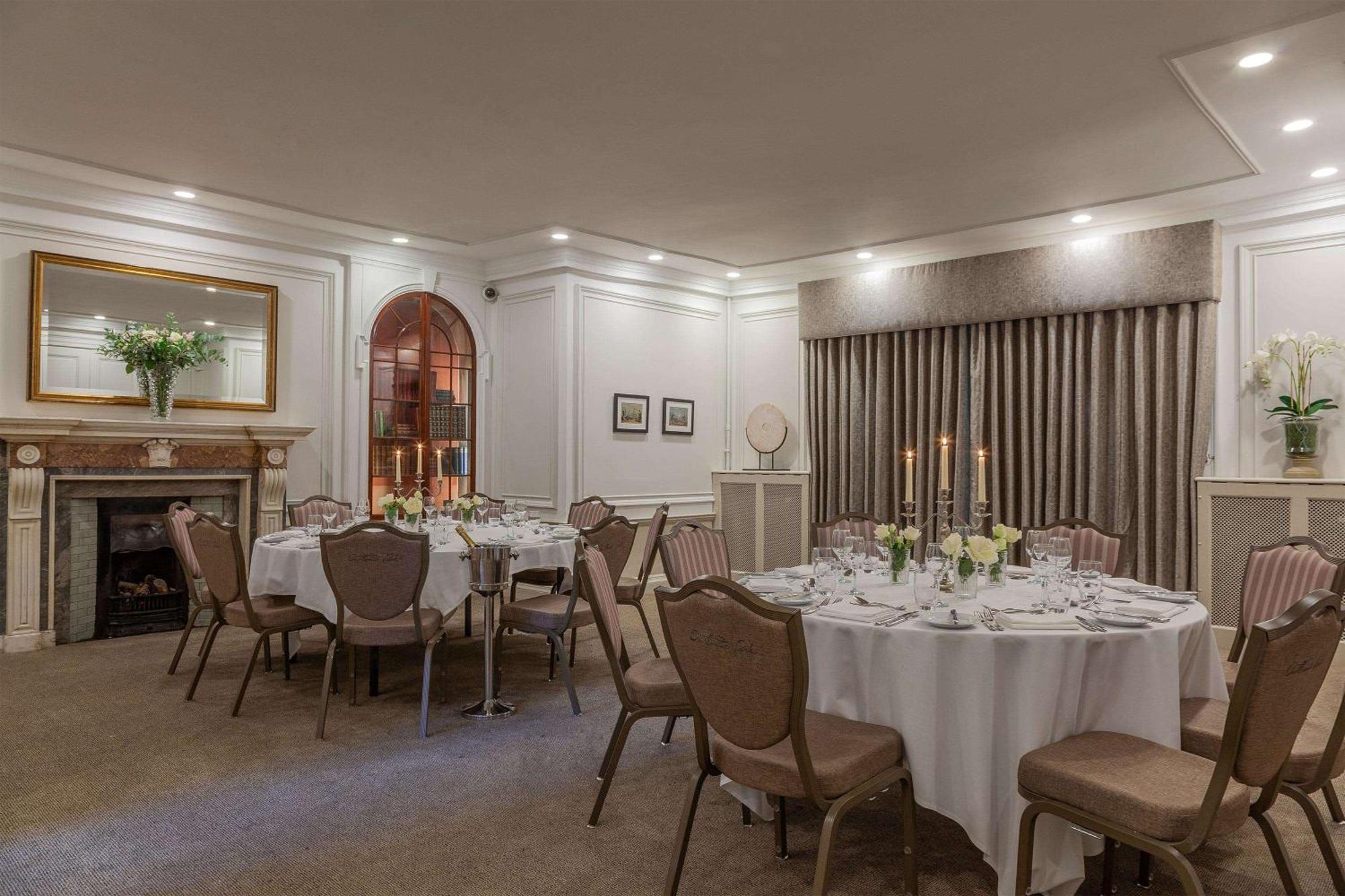 Oatlands Park Hotel Weybridge Eksteriør billede